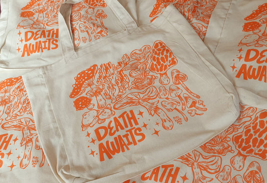 Death awaits-Totebag